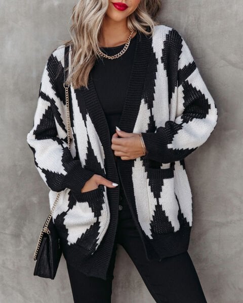BLACK-ECRU-PLAID CARDIGAN