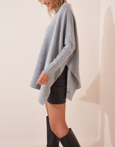 GREY PONCHO