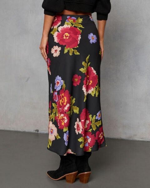 BLACK-RED-FLORAL SKIRT