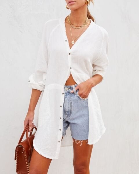 WHITE SHIRT