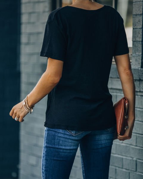BLACK BLOUSE
