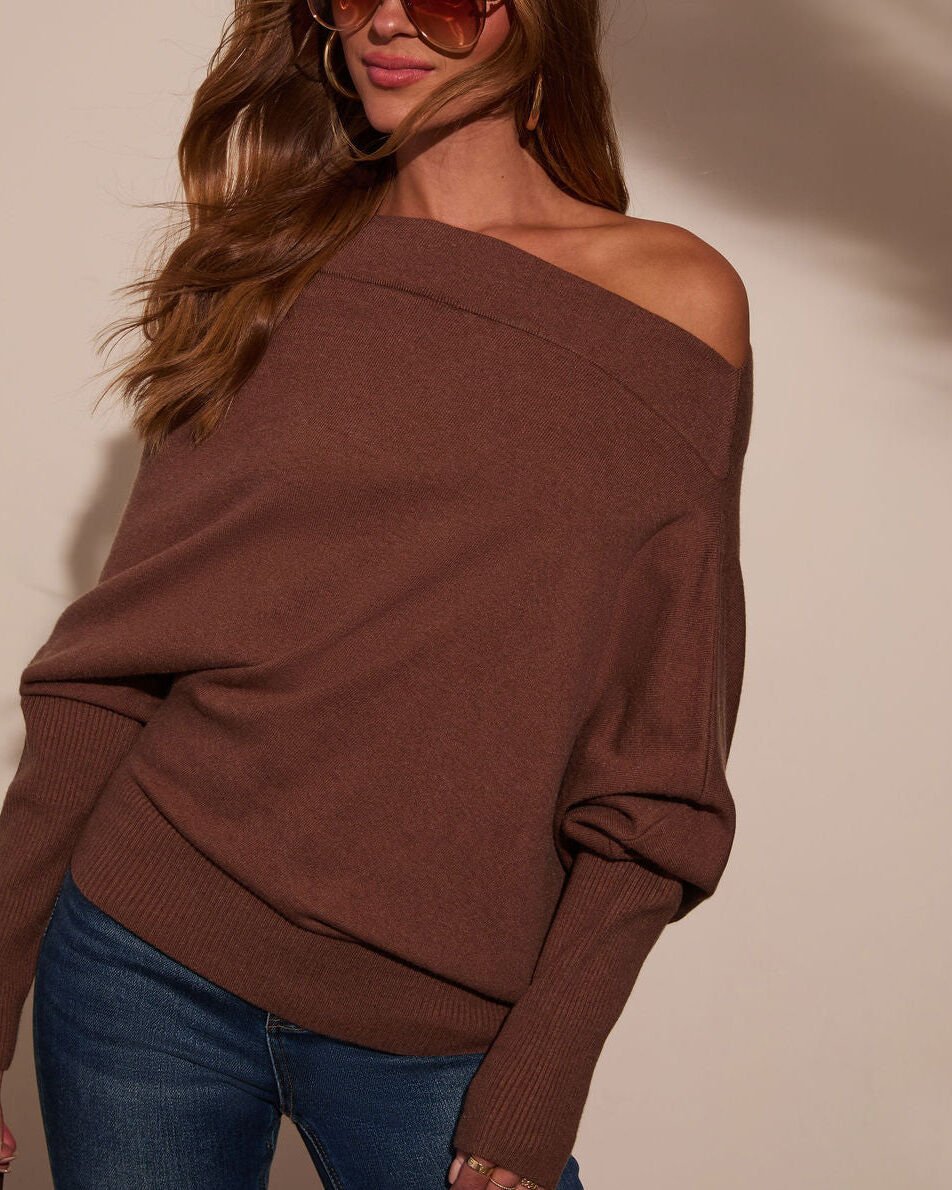BROWN SWEATER