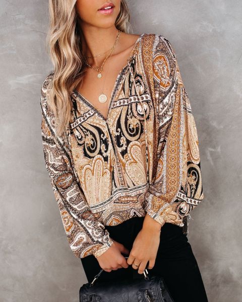 BROWN-PATTERNED BLOUSE