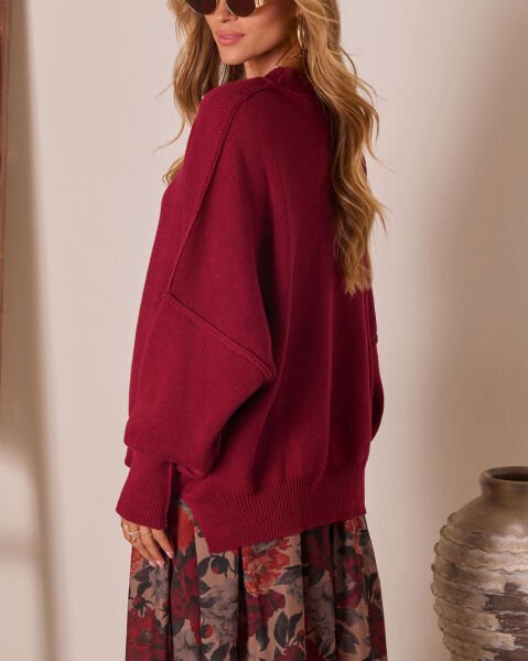 BURGUNDY SWEATER