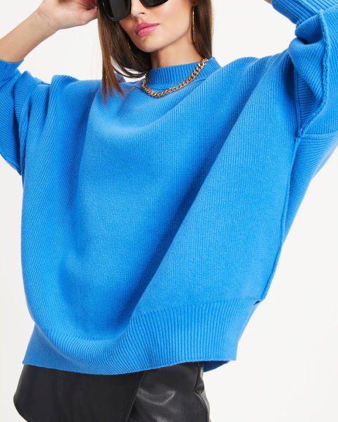 BLUE SWEATER
