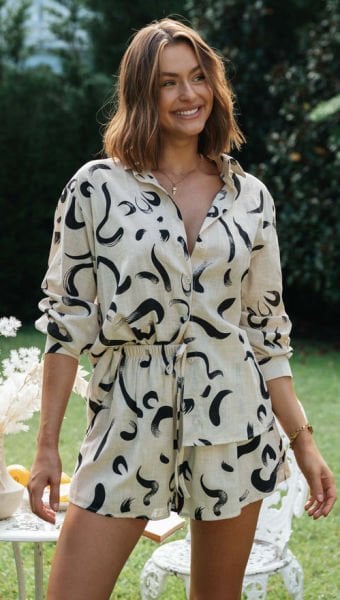 ECRU-BLACK-PRINTED BLUZ VE ŞORT İKİLİ TAKIM