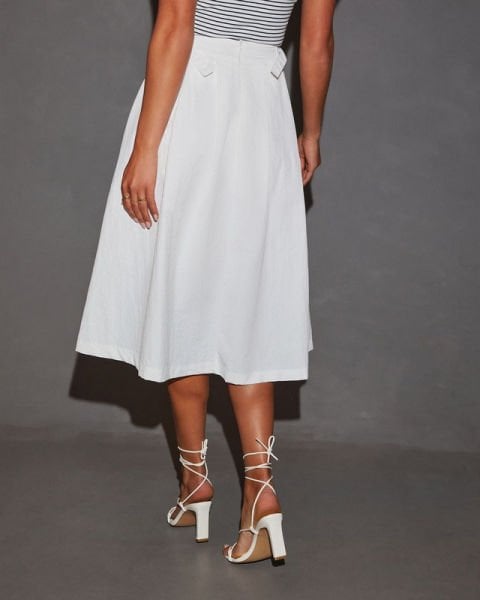 WHITE SKIRT