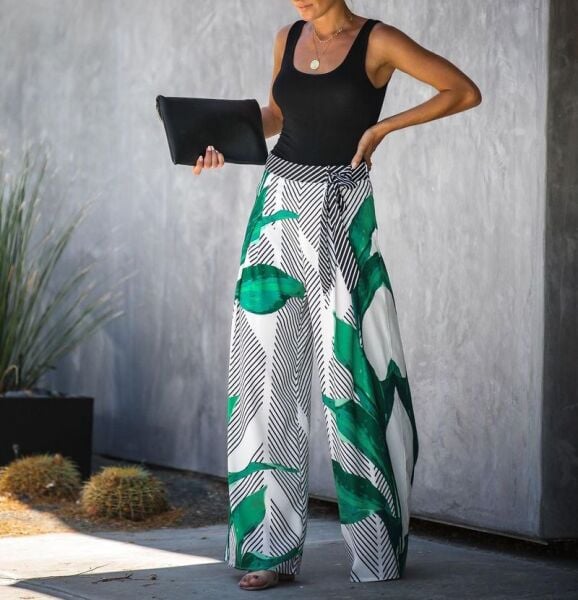 ECRU-GREEN-FLORAL PANTS