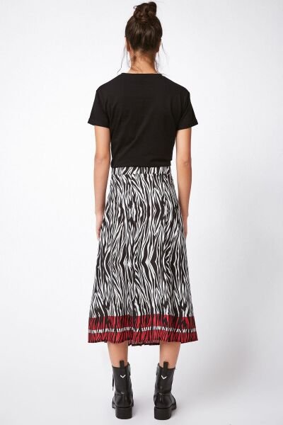 BLACK-RED SKIRT