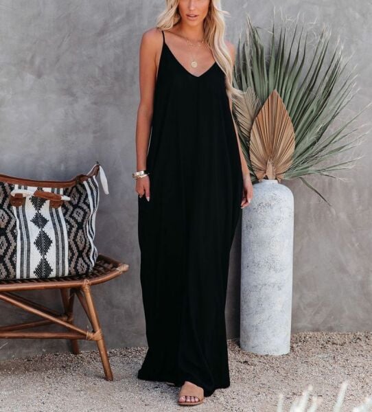 BLACK DRESS