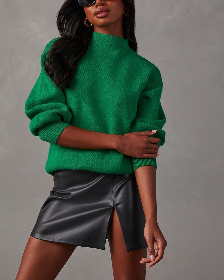 GREEN SWEATER