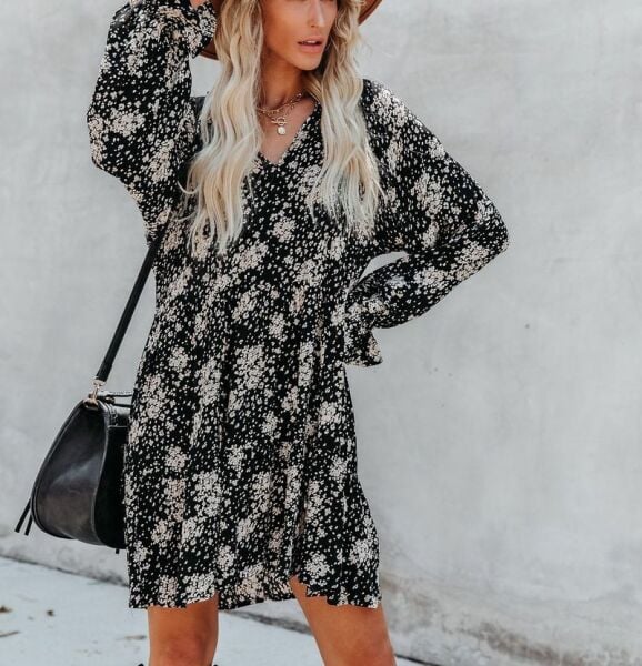 BLACK-WHITE-FLORAL DRESS