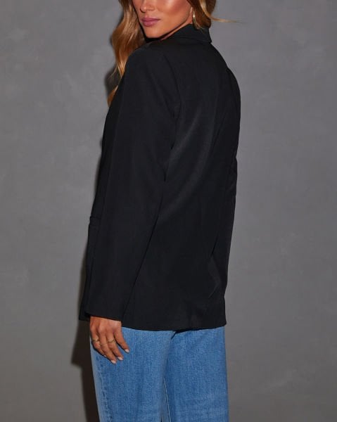 BLACK JACKET