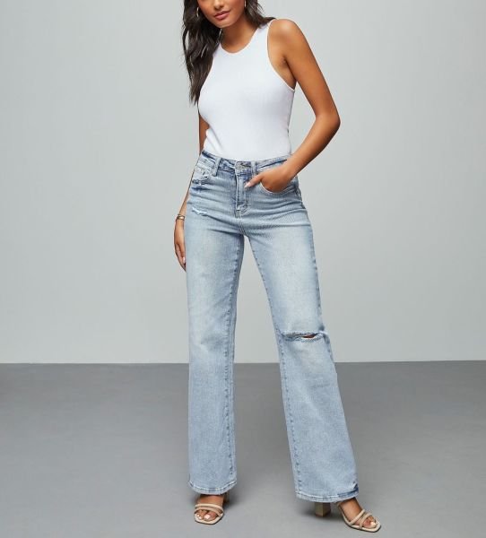 WHITE VEST TOP