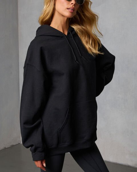 BLACK SWEATSHIRT