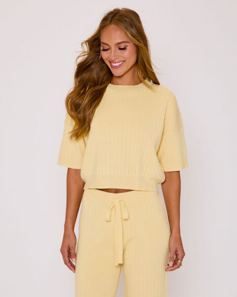 LIGHT-YELLOW SWEATER