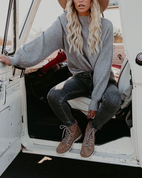 GREY-SWEATERS