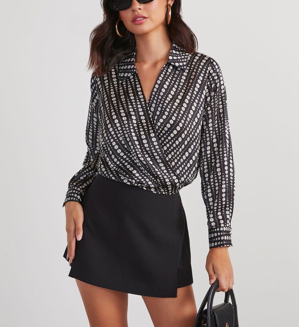 BLACK-WHITE BLOUSE