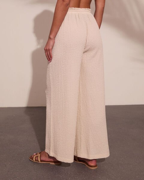 BEIGE PANTS