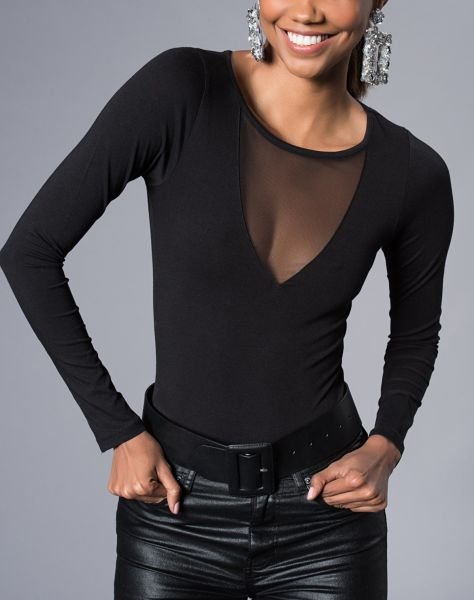 BLACK BLOUSE