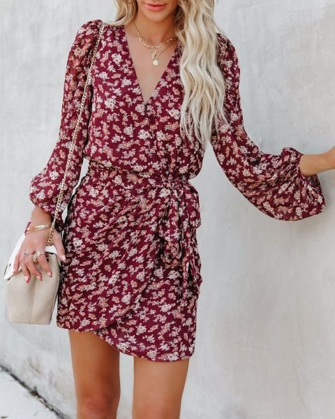 BURGUNDY-FLORAL-DRESS