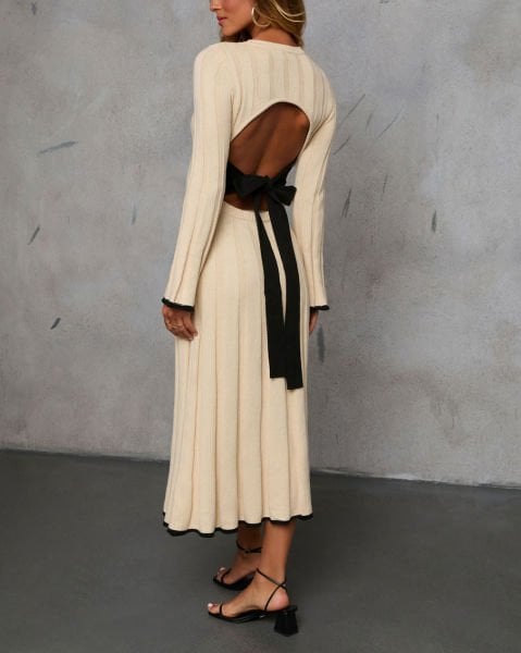CREAM-BLACK-DRESS