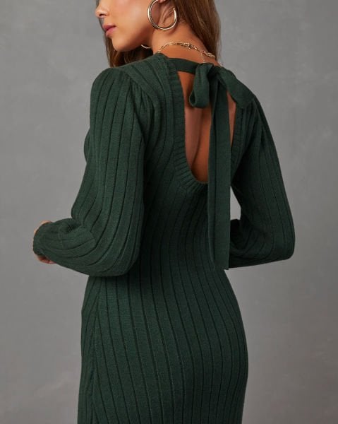 DARK-GREEN-DRESS
