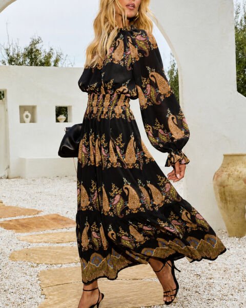 BLACK-PATTERNED DRESS