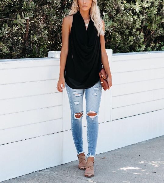 BLACK BLOUSE