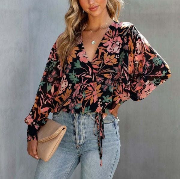 BLACK-FLORAL BLOUSE