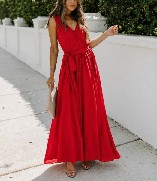 RED DRESS