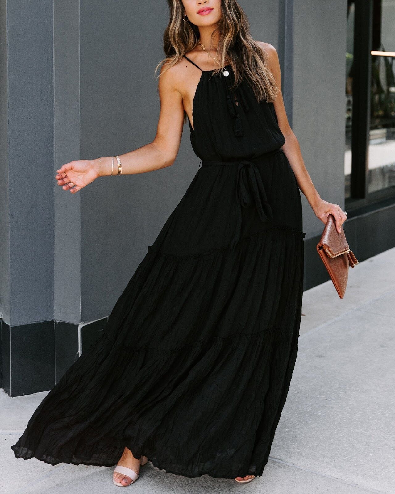 BLACK DRESS