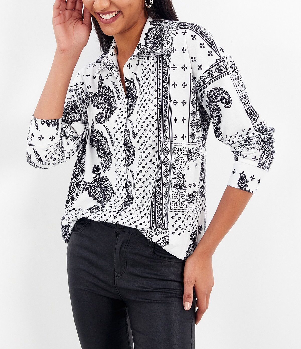 ECRU-BLACK-PATTERNED SHIRT