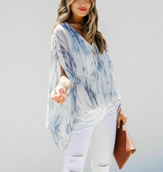 ECRU-BLUE-BATIK BLOUSE