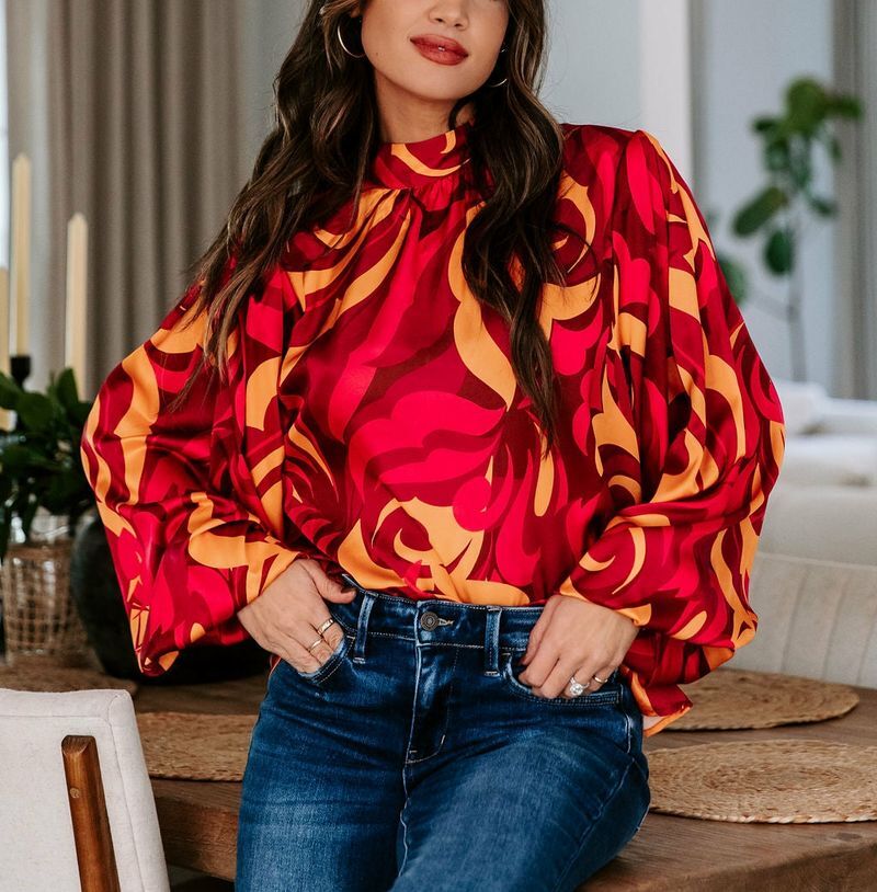 RED-FLORAL BLOUSE