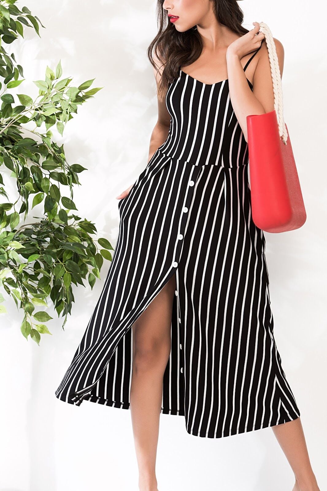 BLACK-STRIPED DRESS